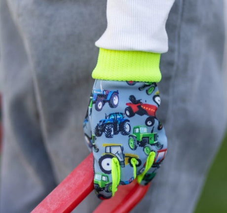 Keron products children's glove joy 6 8 years tractor motif