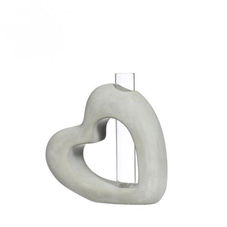 Ideas 4 seasons beeld hart cement met reageerbuis 3,9x13x13,2cm