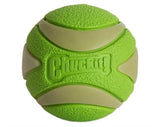 Chuckit max glow ultra squeezer ball green