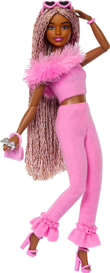 Barbie deluxe styl - jemně růžový set s umělou kožešinou - panenka