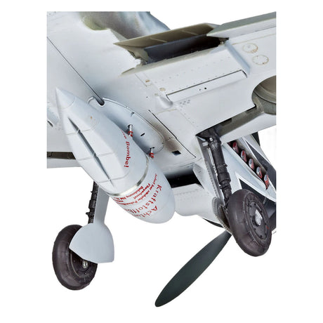 Revell Messerschmitt Bf109G-10 Erla model kit 1:32 - 147 parts