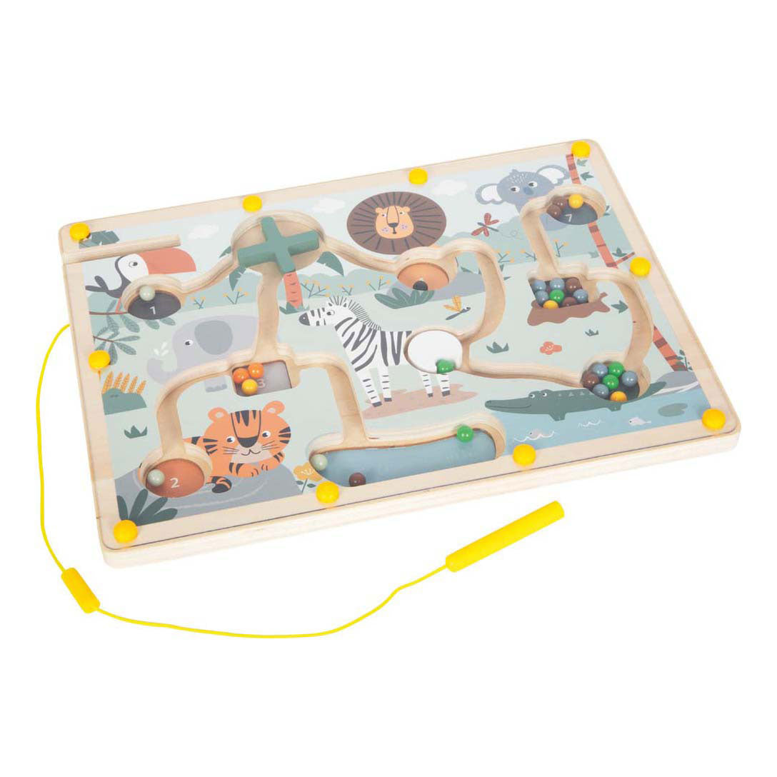 Small foot - magnetic maze safari