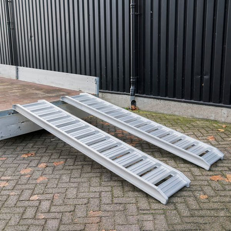 Ramp set 247cm 1800 kg.