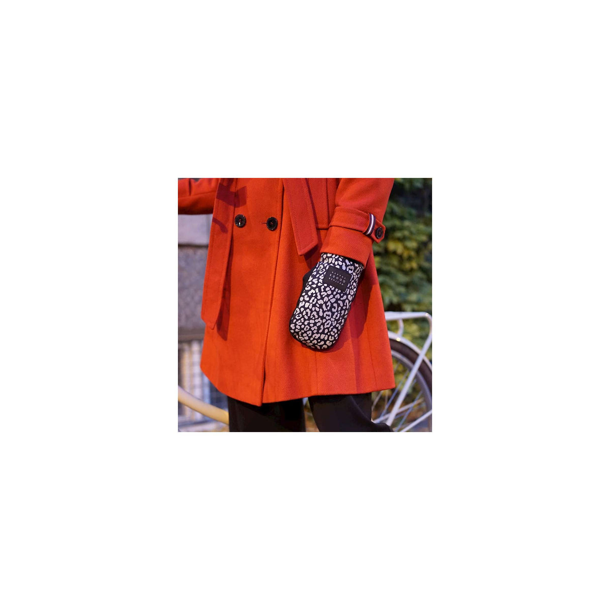 WeatherGoods Švédsko reflexné mittenky luna leopard m l
