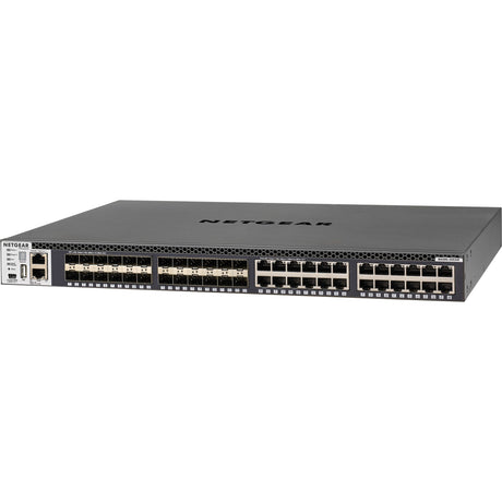 Netgear ProSAFE M4300-24X24F prepínač