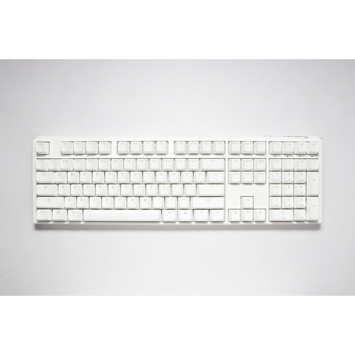 Klasična čista bela mehanska tipkovnica Ducky one 3 rgb (bela, ameriška postavitev (qwerty), češnjeva mx tiha rdeča, 100 % rgb led, dvojni posnetek pbt, možnost vroče zamenjave, quack mehanika)