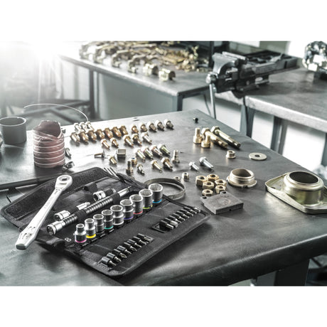 Wera 8100 SC 7 Zyklop Metall-Ratschen-Set mit Durchsteck-Vierkant 1 2 Antriebswerkzeug-Set (28-teilig)